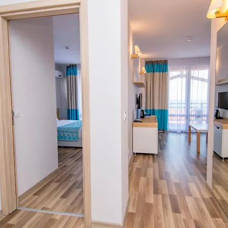 Nevis & Aqua Park 4* Slantchev Briag