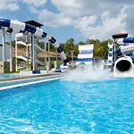 Θέρετρο Nevis & Aqua Park