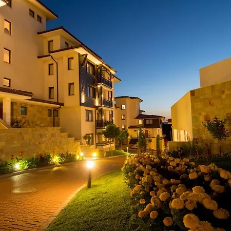 Nevis & Aqua Park 4*