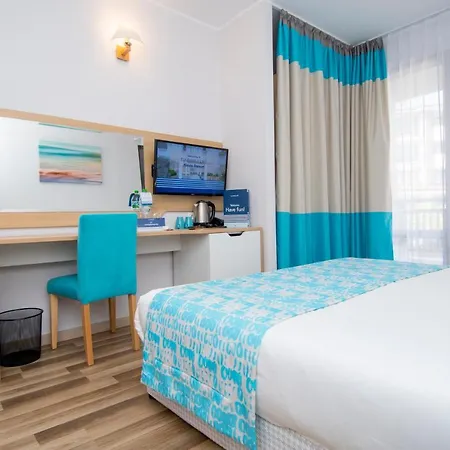 Nevis & Aqua Park 4* Sunny Beach