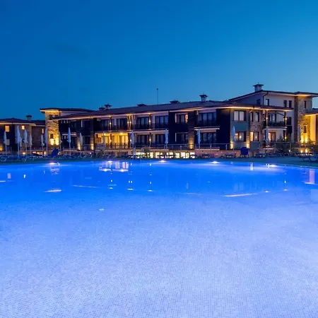 Nevis & Aqua Park 度假村