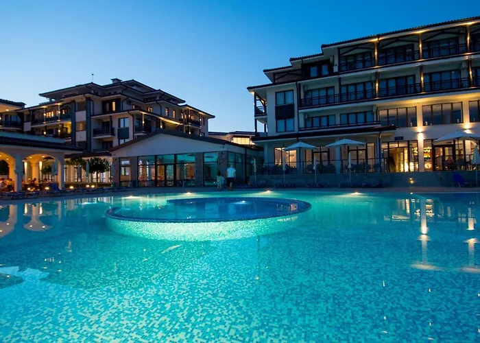 Nevis & Aqua Park 리조트 4*